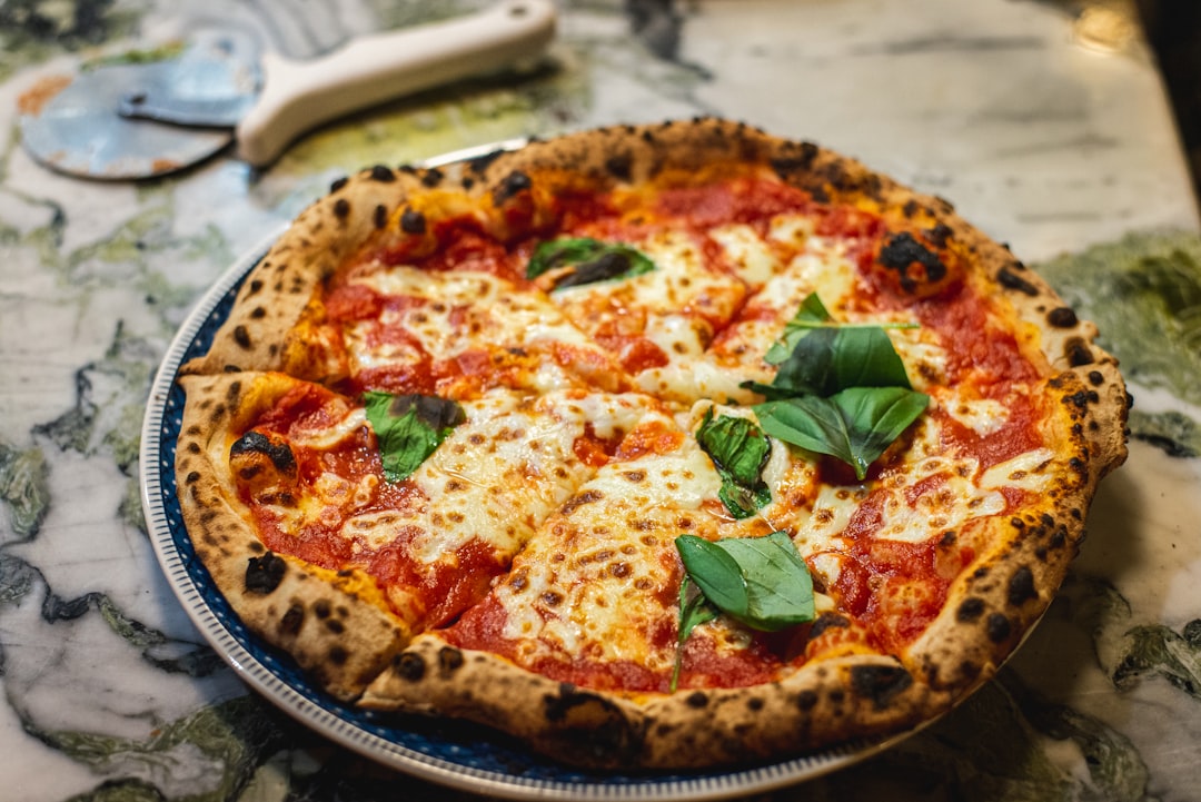 Margherita Classica Pizza